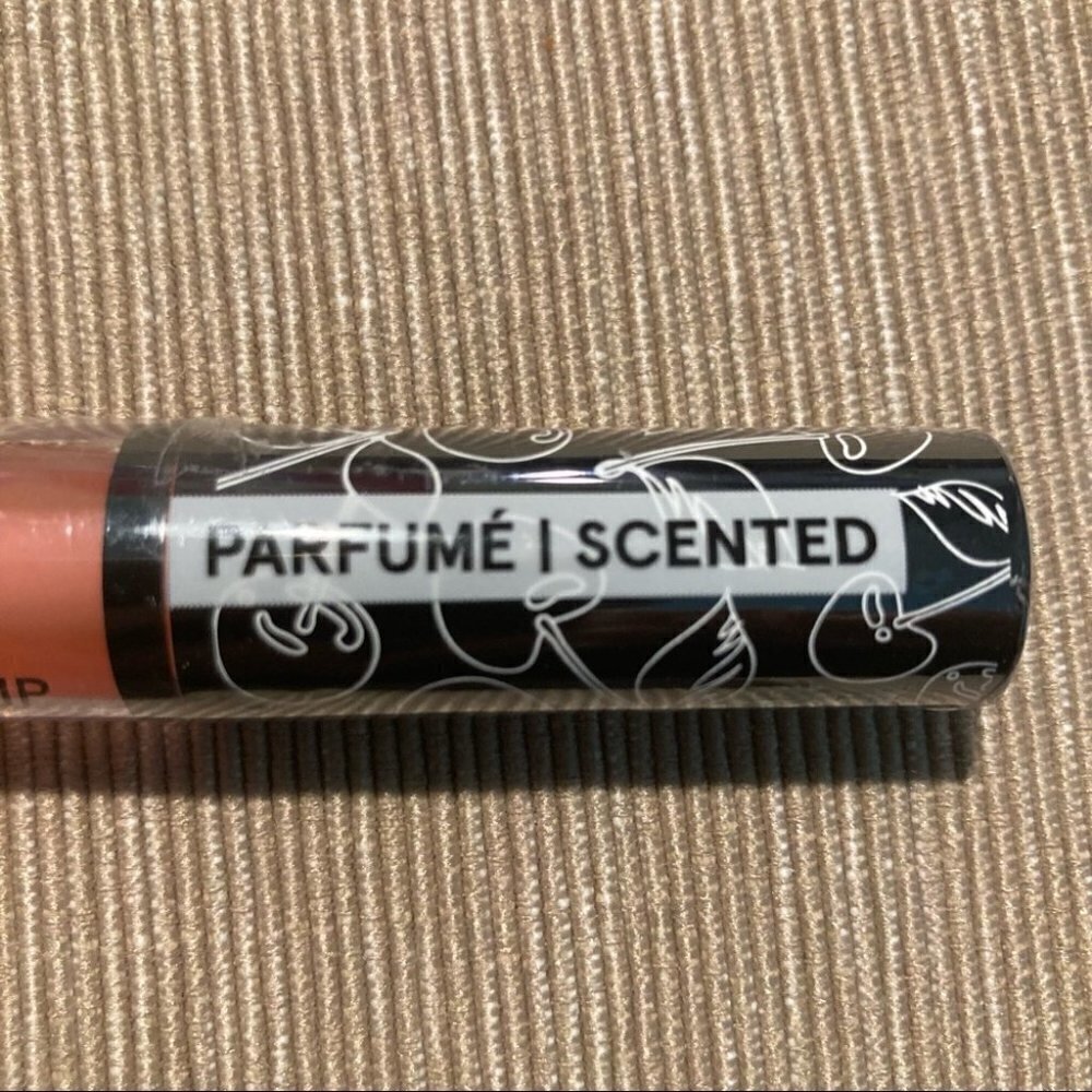 ANNABELLE Bigshow Hydra  Plump Plumping Lip Gloss Wild Cheri Scented - Picture 2 of 3